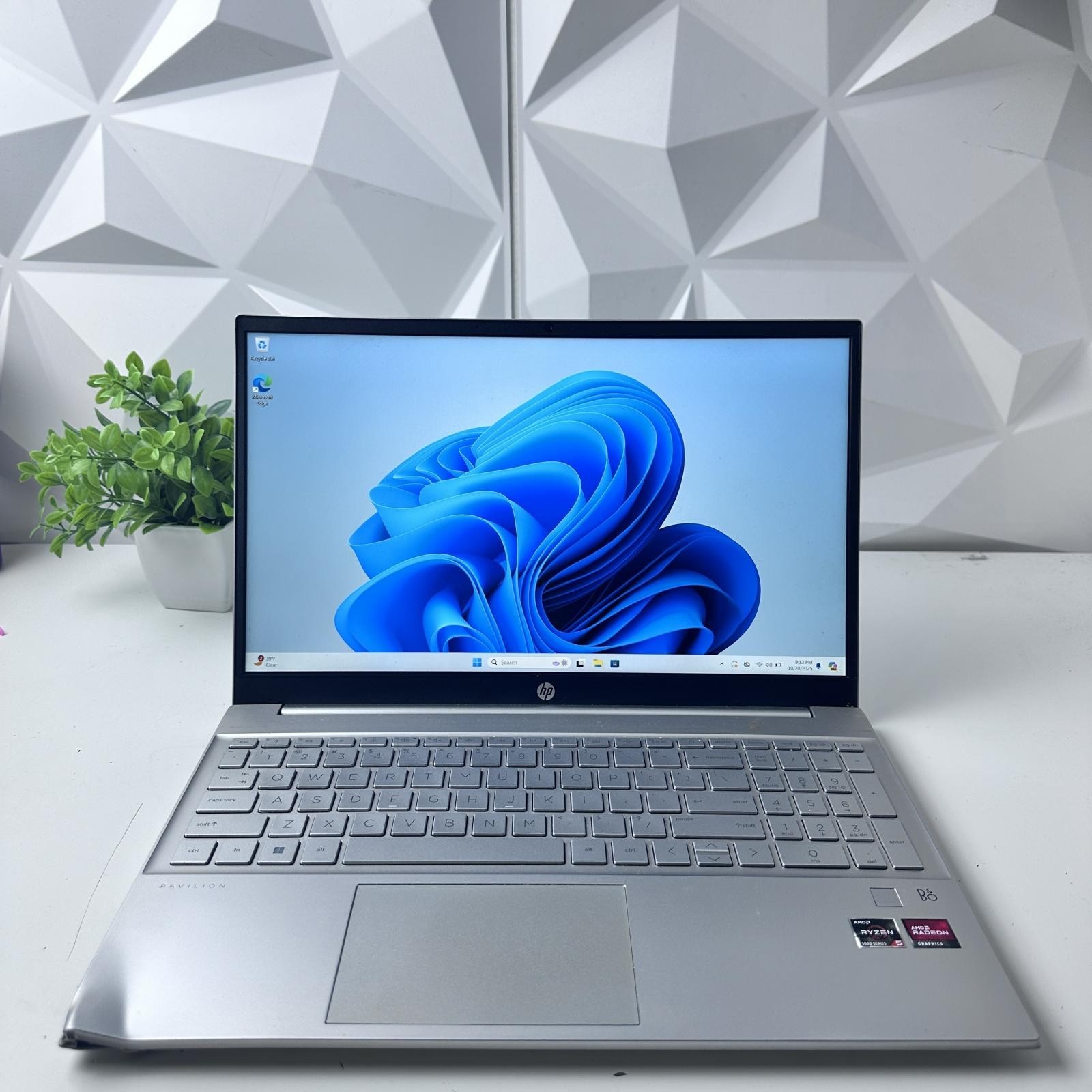 HP Pavilion 15z-eh100 Laptop, 15.6″ FHD, Ryzen 5 5500U, 16GB, 1TB SSD *Pls READ*