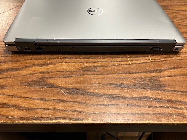 Dell Latitude E6540 15.6″ FHD Laptop | i5-4300M | 8GB RAM | 120GB SSD | Radeon