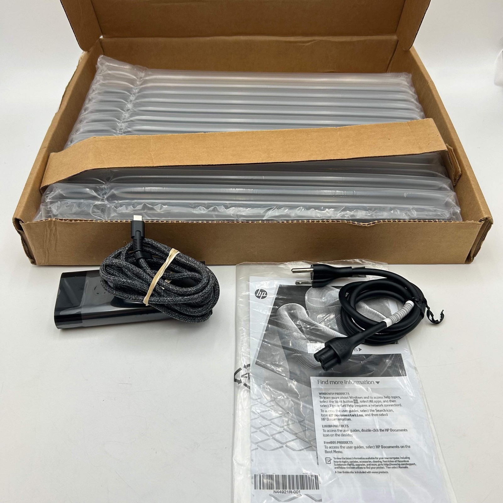 HP Envy 17″ Intel Ultra 7 155U 1TB 16GB RAM RTX 3050 17-CW1087NR – New Open Box