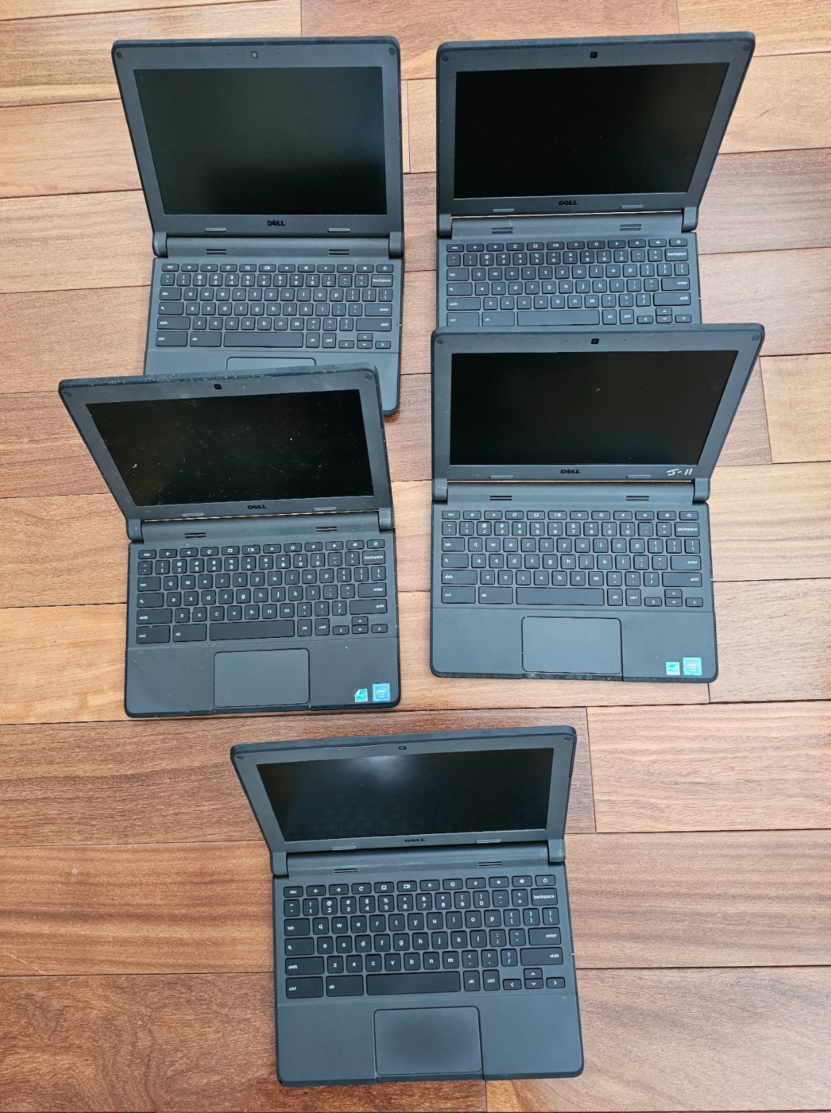 Lot of 5 Dell Chromebook 11 3120 model P22T001 READ
