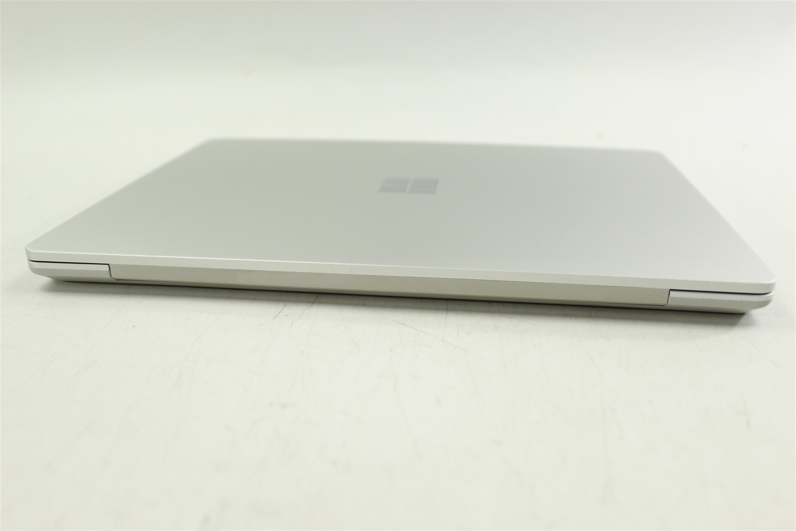 Microsoft Surface Laptop Go 2 2013 12.4″ i5-1135G7 256GB SSD 16GB RAM W11H
