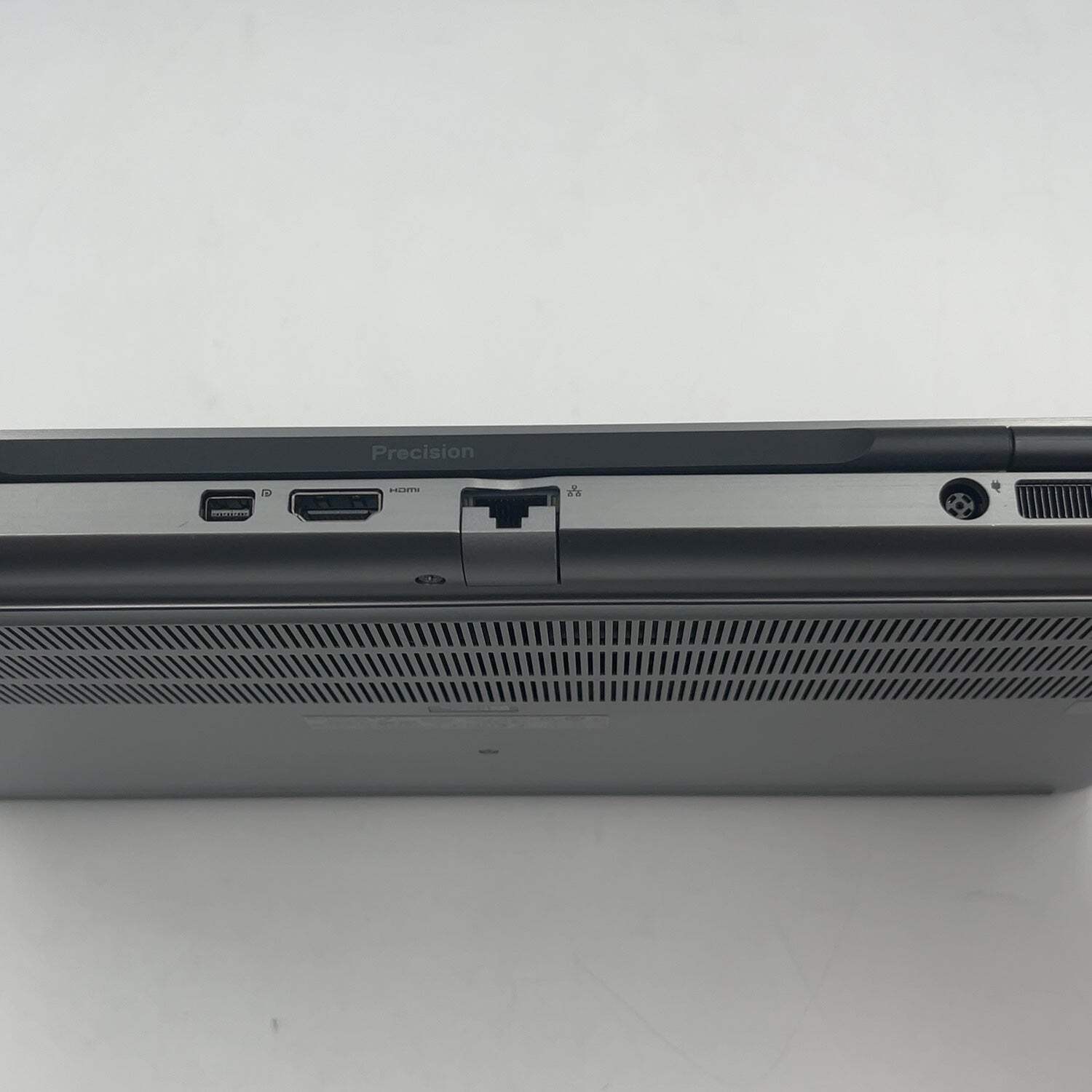 Dell Precision 7550 15.6″ Xeon W-10855M 2.8GHz 32GB RAM 1TB SSD Quadro RTX 3000