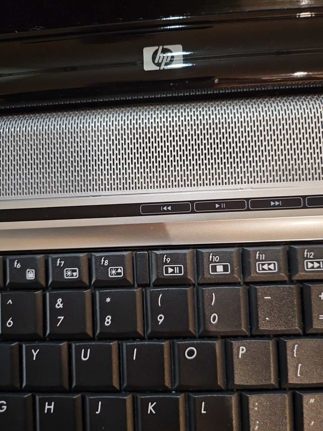 HP Pavilion DV9000 17.3″ Windows Vista Home Laptop AMD X2 CPU 2GB DVDRW dv9410us