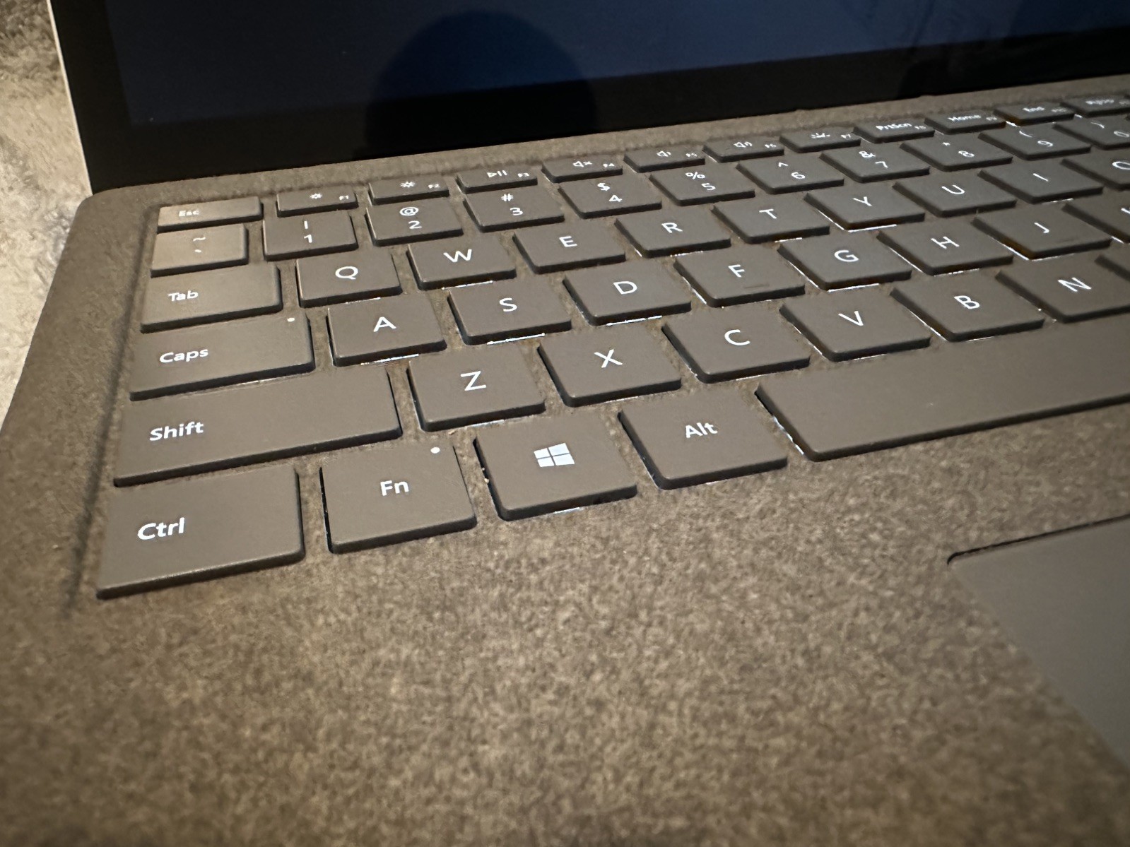 Microsoft Surface Laptop i7-8650U 16GB 1TB SSD Windows 11 Home Touch