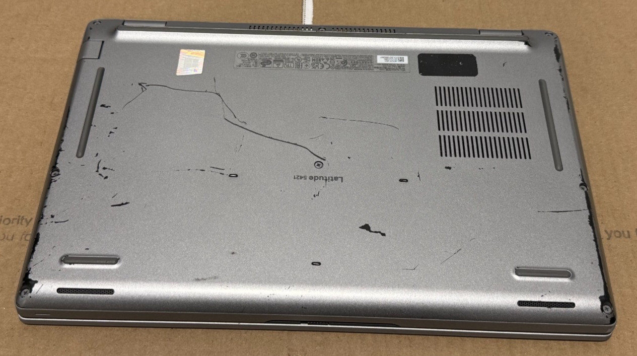 Dell Latitude 5421 Used 14″ (i7-11850H-16GB-256GB NVMe) windows 11 Pro