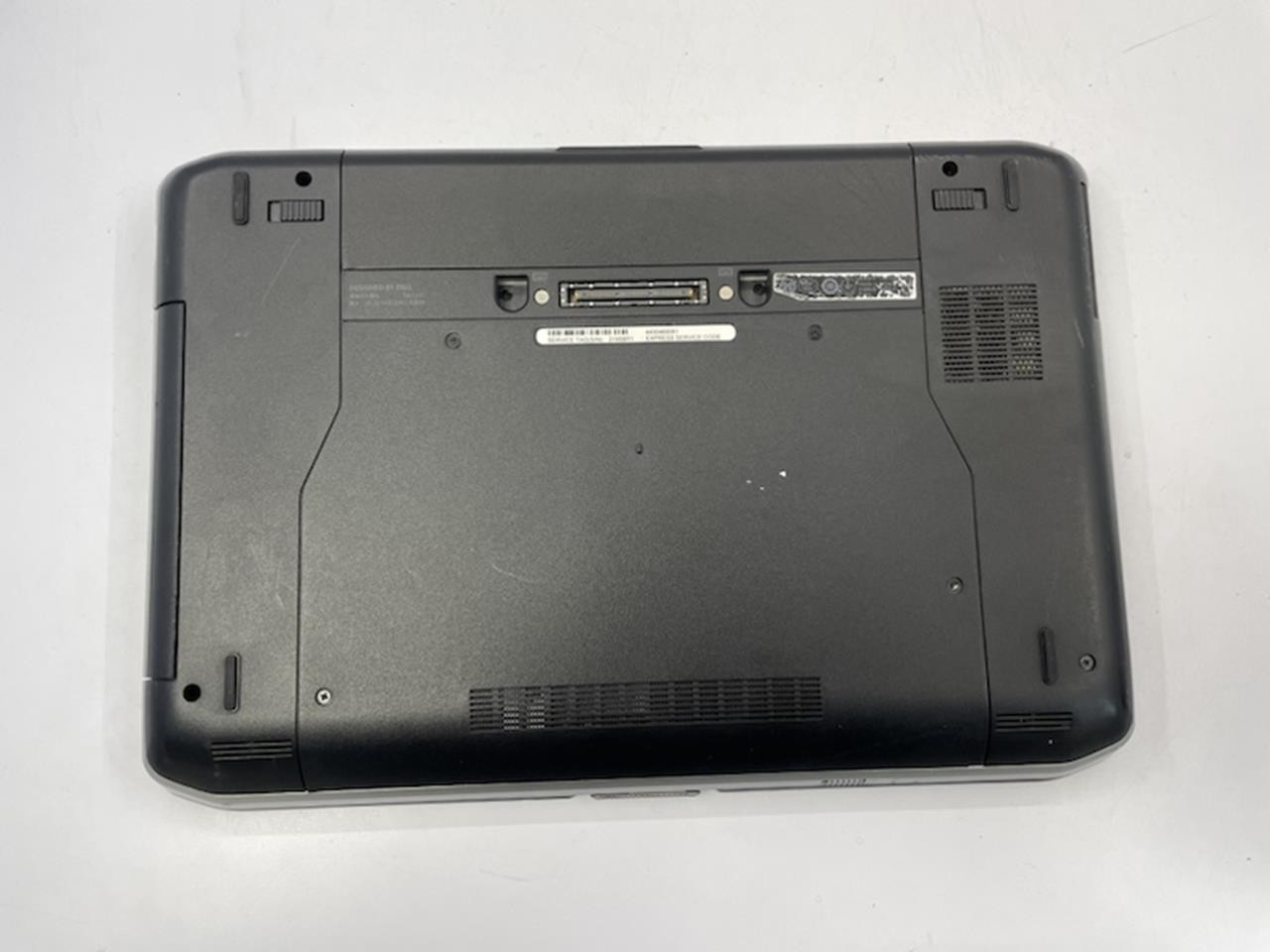 DELL LATITUDE E5420 Laptop w/ Intel Core i5-2520M 2.50 GHZ + 6 GB | No HD / OS