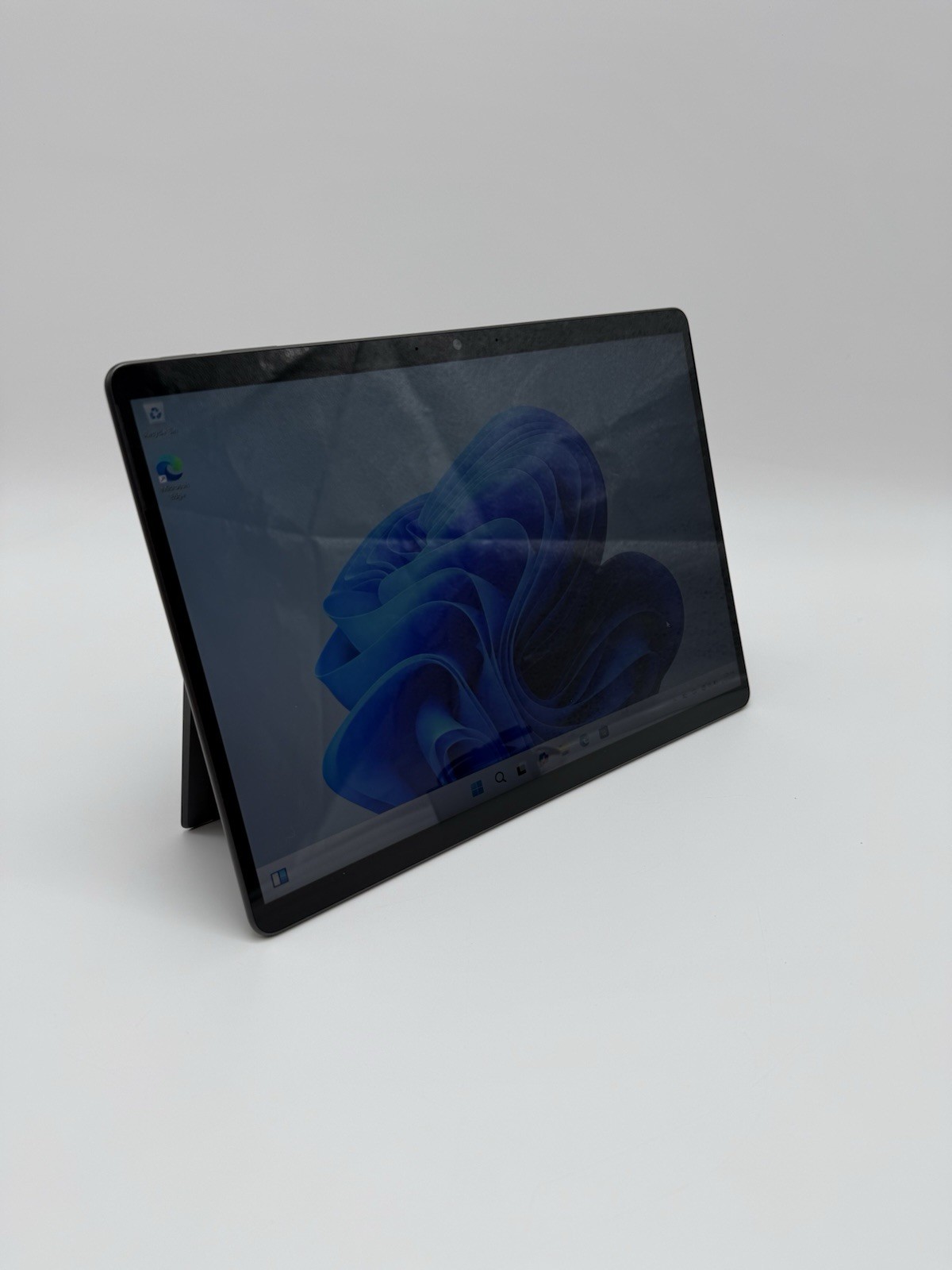 Microsoft Surface Pro 9 i7-1265U | 16GB Ram | 256GB SSD | Win11P | A-Grade