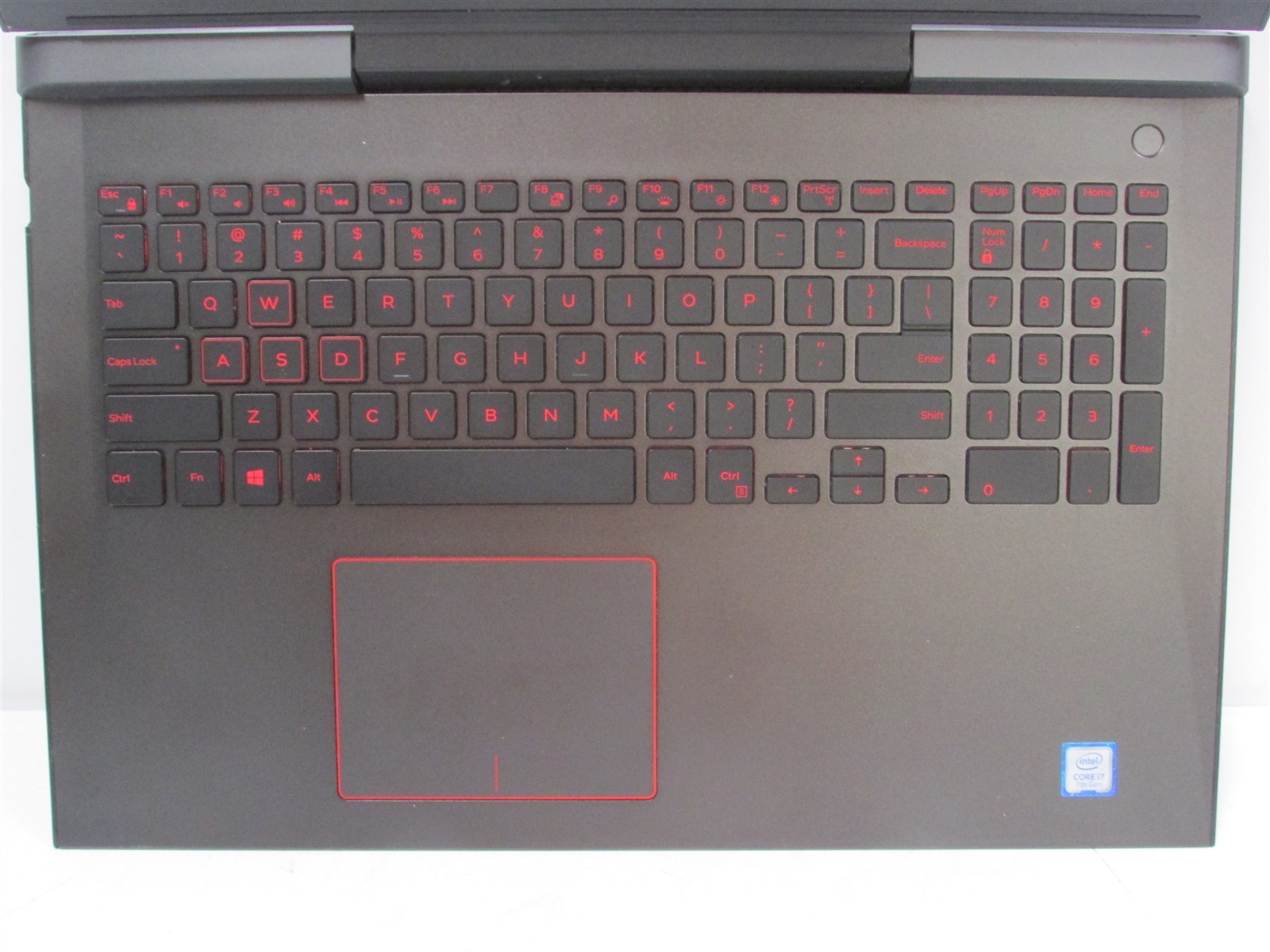 Dell Inspiron 7577 i7-7700HQ 2.8GHz 16GB RAM 256GB m.2 15.6″ Win10 Home COSM DMG