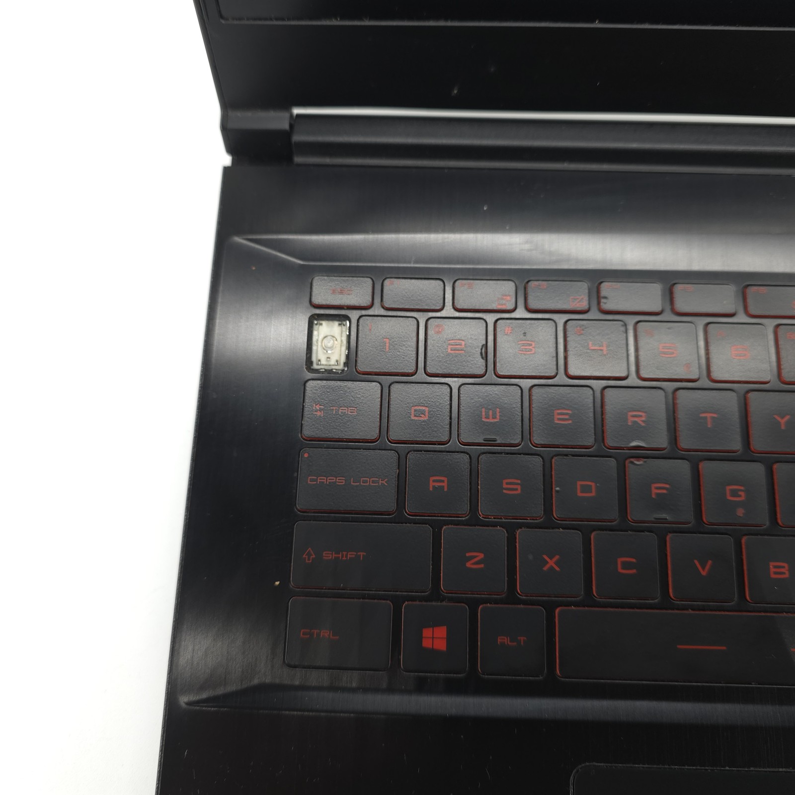 MSI GF63 Thin 10SC 15.6″, 256GB SSD, 2.5GHz i5-10300H 32GB GTX 1650, Bad LCD