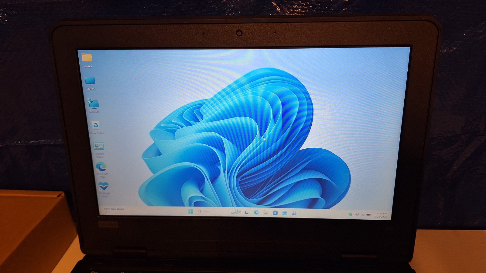 Windows 11 Pro Lenovo ThinkPad 11e w/intel N4120 4GB 120GB SSD w/NEW CHARGER!