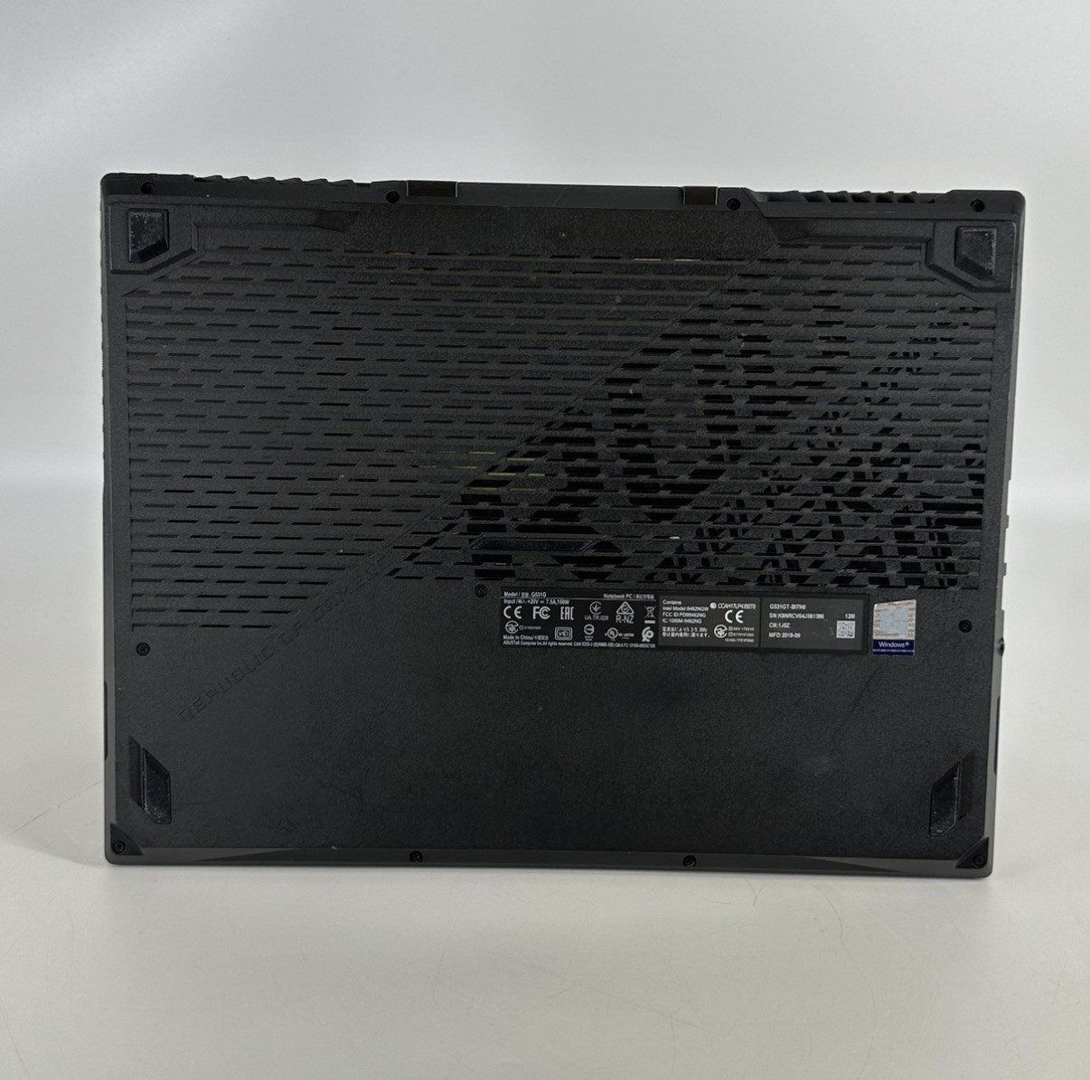 Asus ROG Strix G531 15.6 FHD i7-9750H 2.60GHz 24GB 512GB SSD GTX 1650 Very Good
