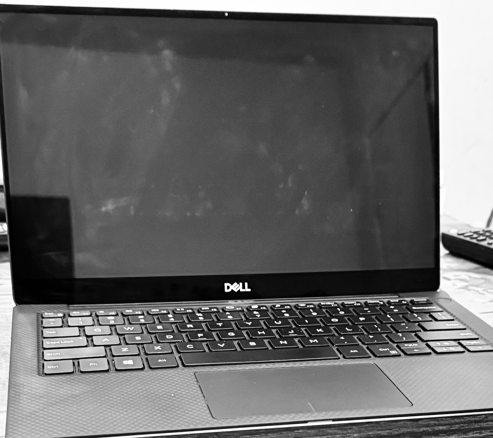 Dell XPS 13 9380 13.3″ i5-8th Gen 16GB 256GB nvme, Win11 Pro, 4K touch, silver