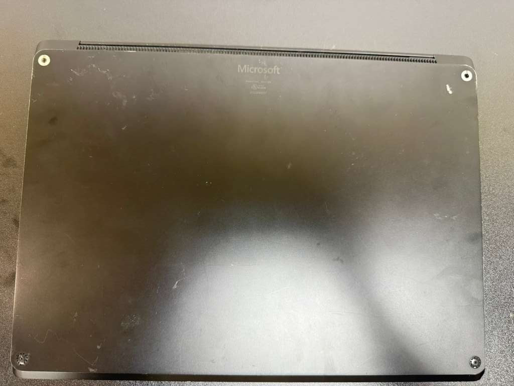 Microsoft Surface Laptop 3 13.5″ i5-1035G7 8GB 256GB – Parts/Repair