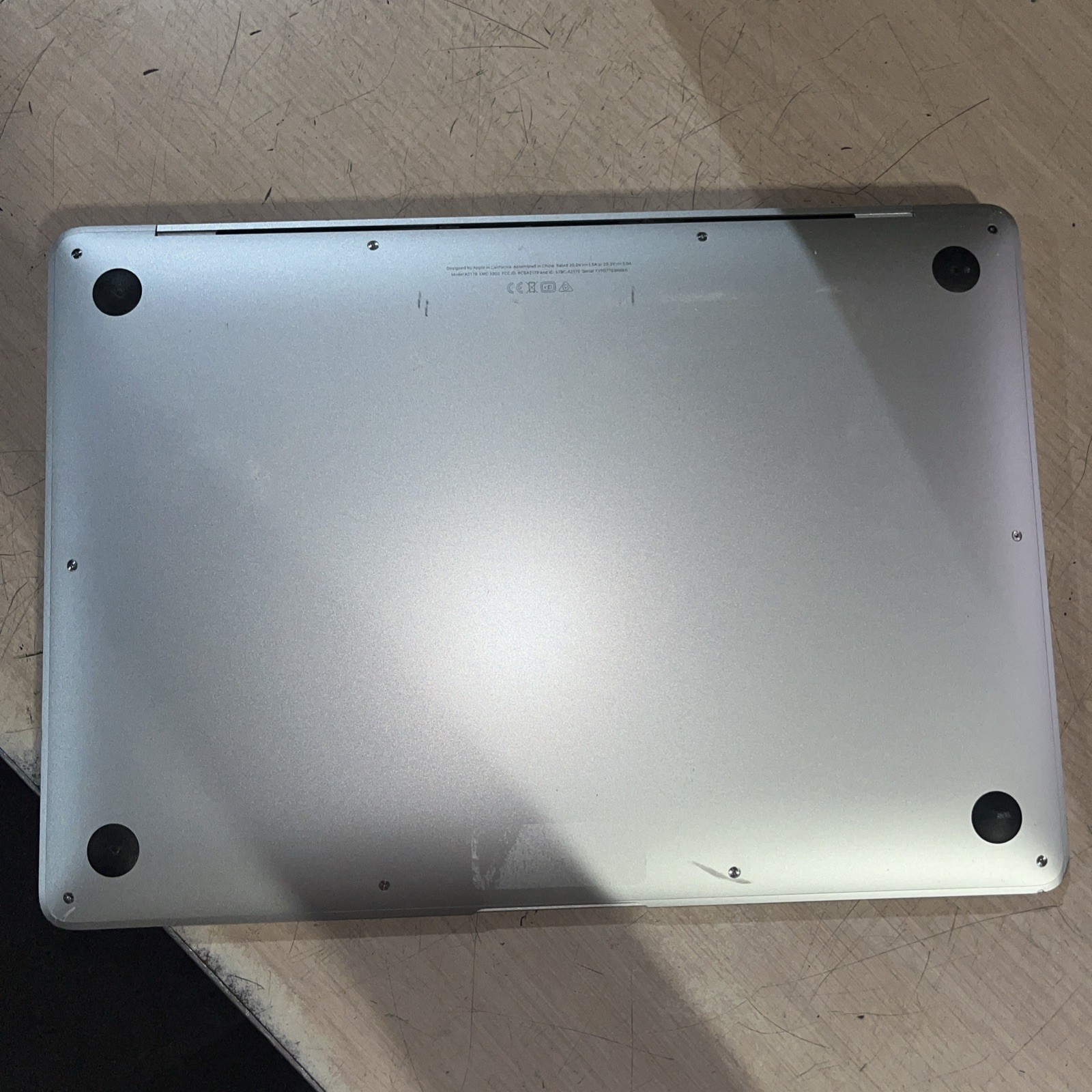 APPLE MACBOOK AIR 13″ SCISSOR, 2020 CORE I3-1000NG4 1.1GHZ 8GB RAM 256SSD