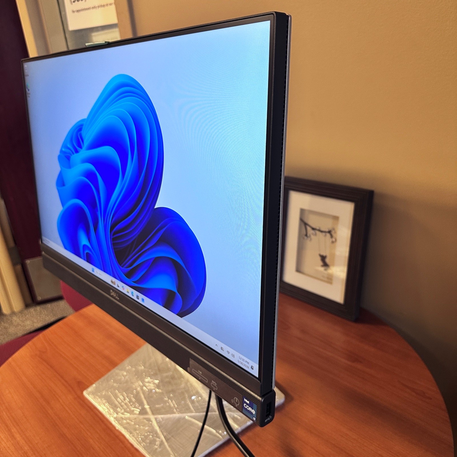 Dell OptiPlex 7420 AIO Plus 23.4″ FHD, i7-14700, 16GB DDR5, 512GB SSD *Pls READ*