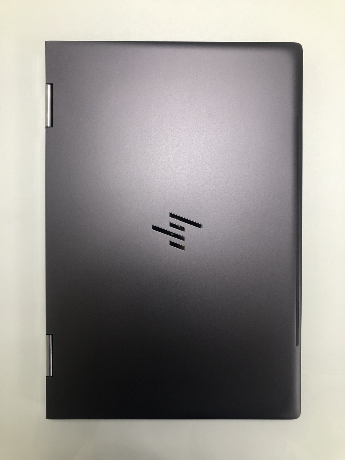 HP Envy x360 15m-bq1xx Ryzen 5 8GB RAM 256GB SSD Vega Graphics Touchscreen