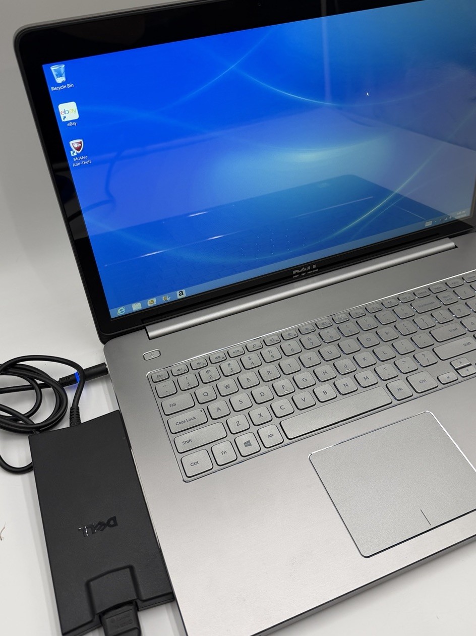 Dell Inspiron 17 7000 7737 17.3” Touchscreen i7-4500U 16GB RAM 1TB GT 750M READ