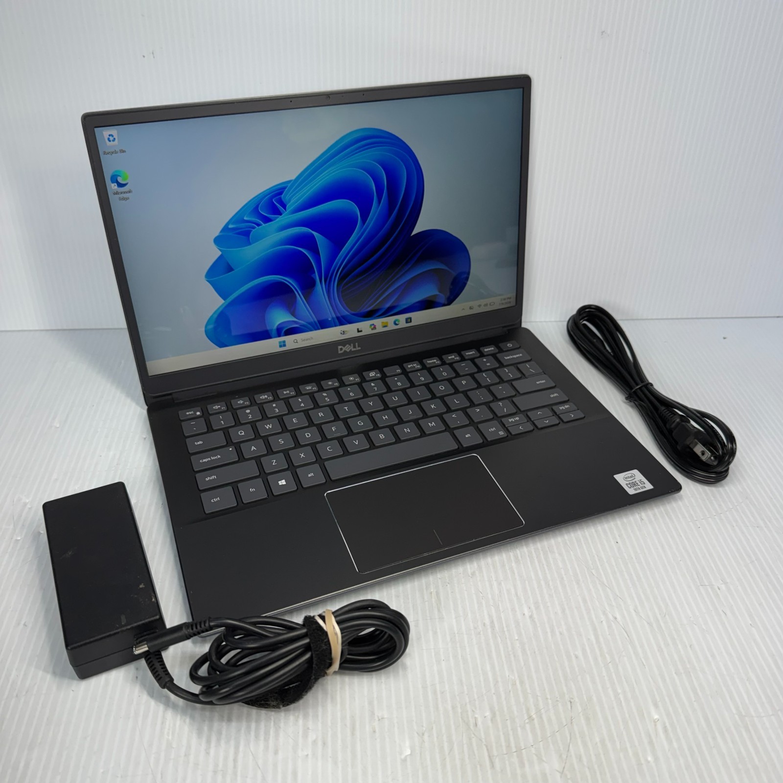 Dell Vostro 5391 i5-10210U 13.3″ Windows 11 Pro Laptop 128GB SSD 8GB *WEAR*