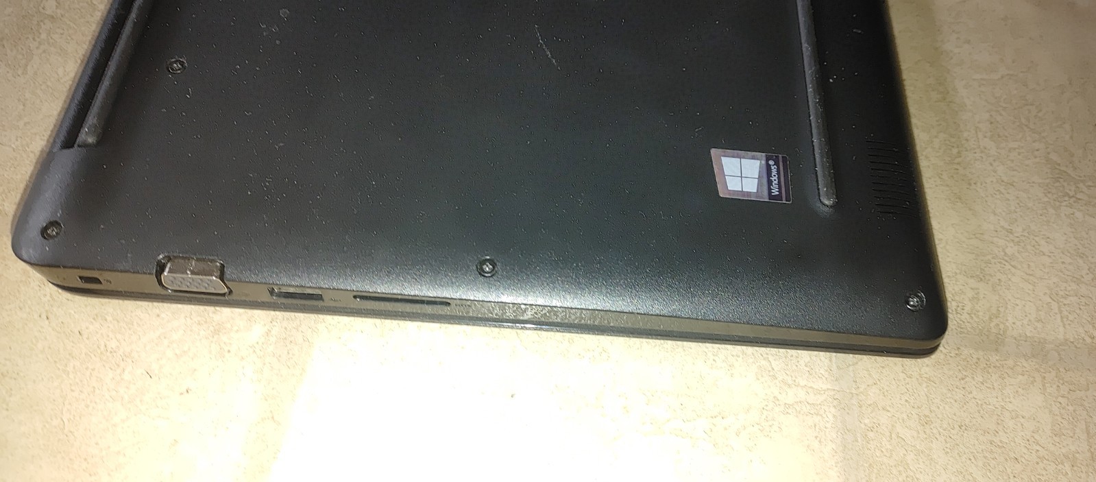 Dell Latitude 3500 Intel Core i5-8265u 8th Gen 1080p laptop Parts Repair