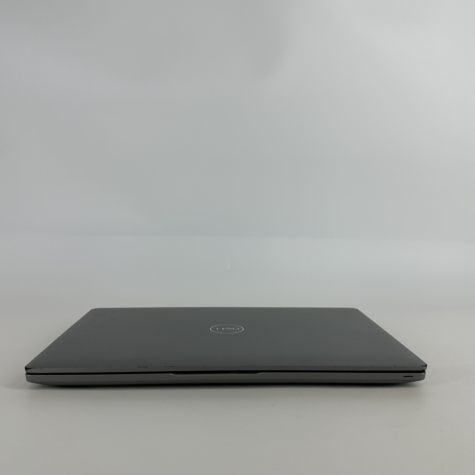 Dell Latitude 5430 14 Gray FHD 1.8 GHz i7-1265U 16GB 1TB SSD Very Good