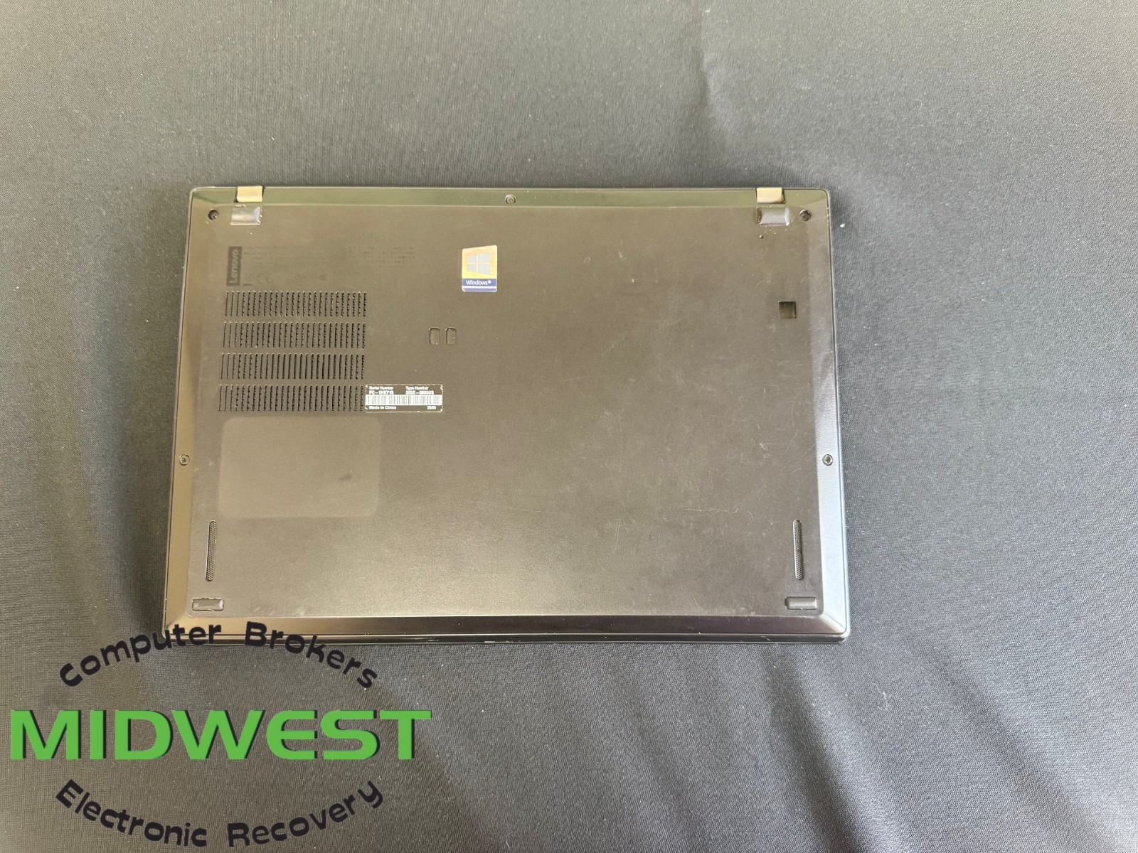Lenovo ThinkPad x390 i5-10210U 1.6GHz 8GB 256GB SSD