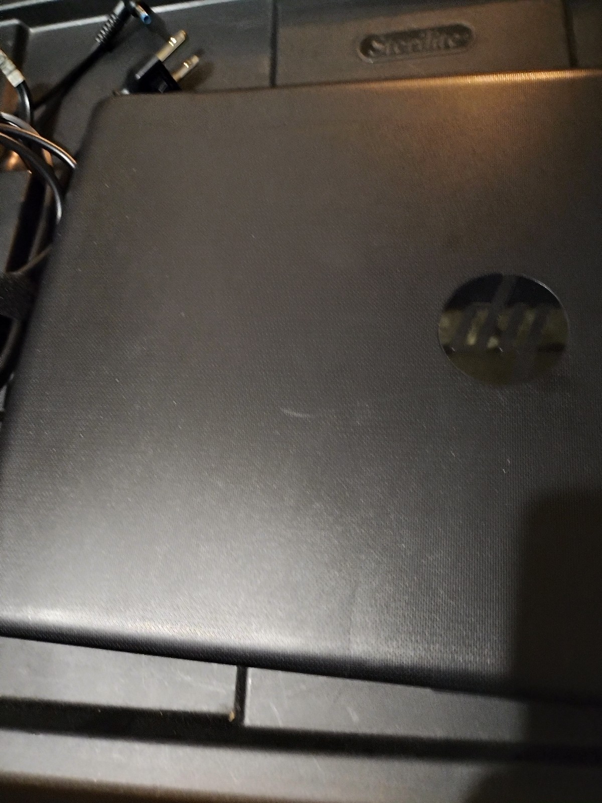 Large HP Laptop computer Model 15-db0011dx WORKING With Charger, Complete Pc