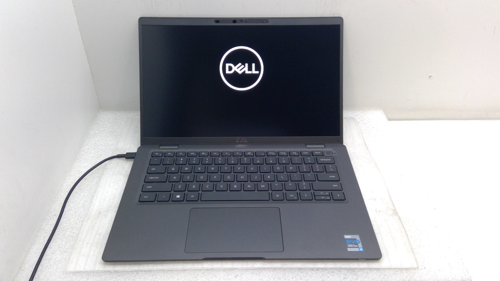 Dell Latitude 7420 14″ LT i5-1145G7@2.6GHz 16G RAM No HDD/Battery/Cover *READ*