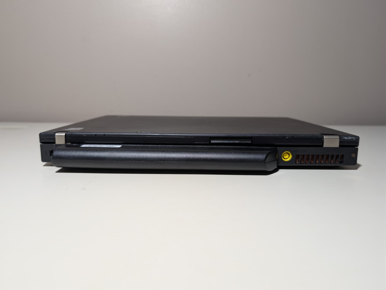 LENOVO THINKPAD T61 | C2D T7300 8GB RAM 512GB SSD | NVIDIA NVS DUAL BOOT RARE