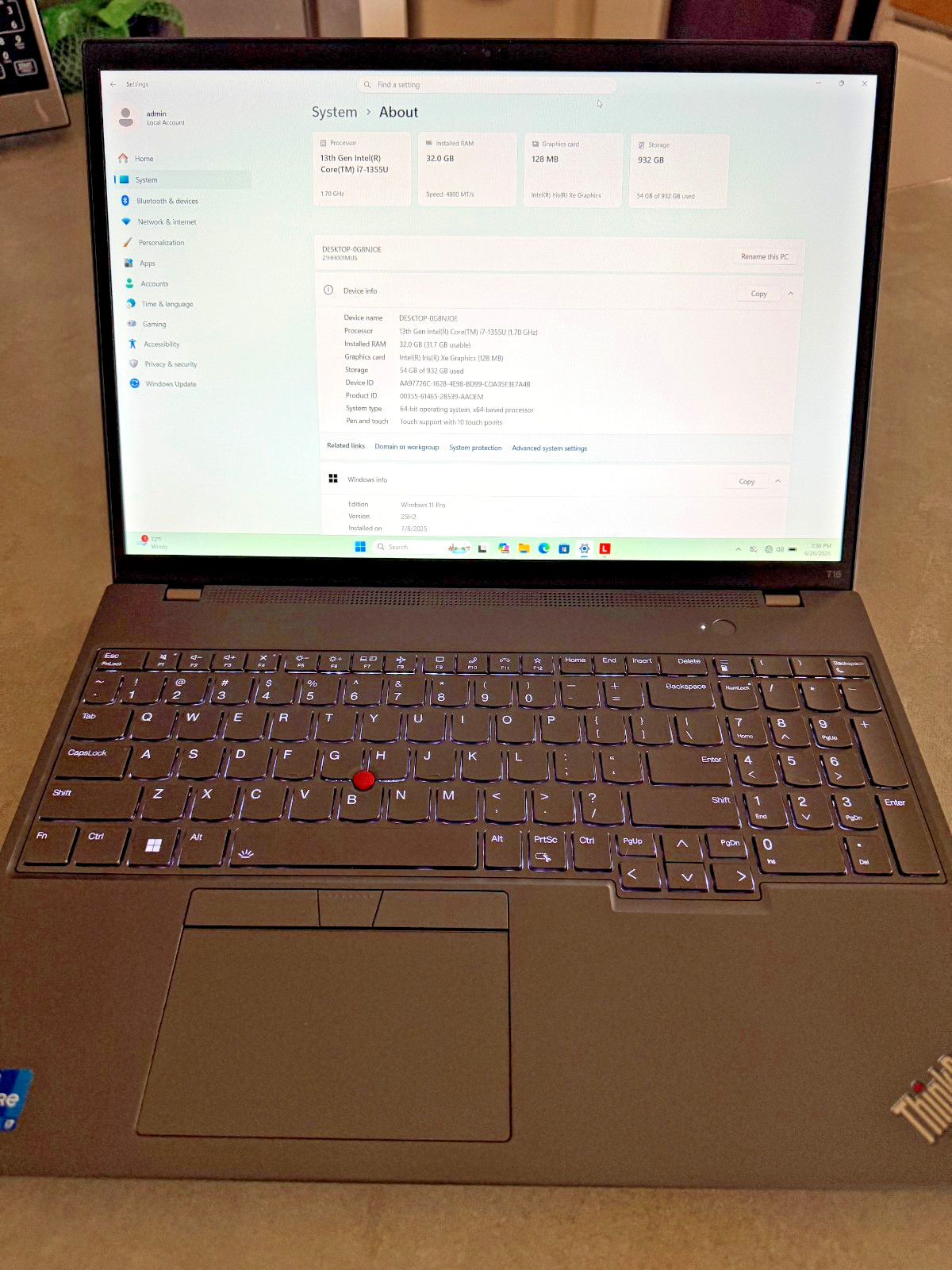 Lenovo ThinkPad T16 Gen 2 i7-1355U 32GB RAM 1TB NVME SSD Win 11 Pro Mint