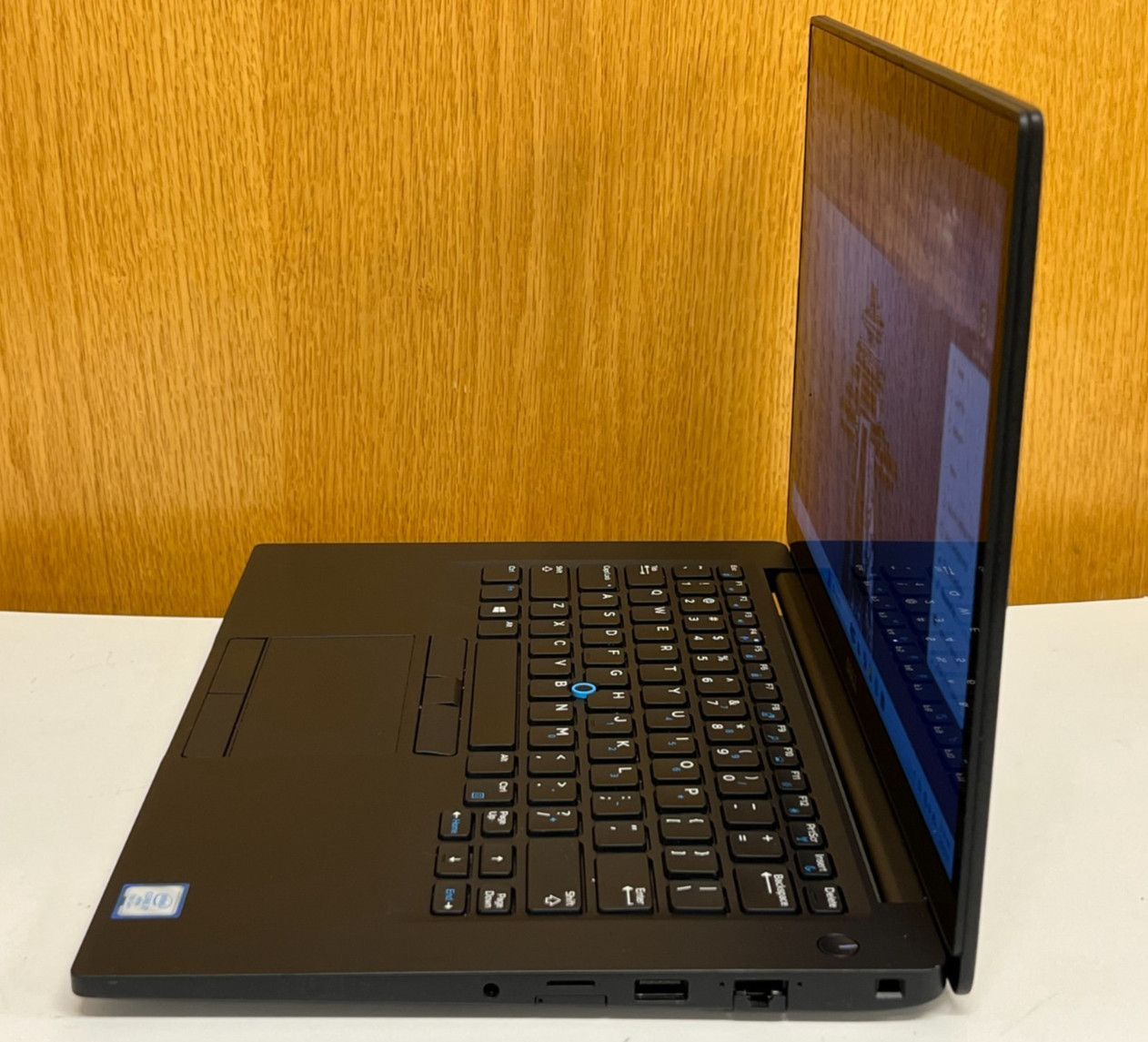 Dell Latitude 7480 14″ Touch ( i7-7600U, 16GB Ram, 512GB M.2 SSD ) Win 11 Pro