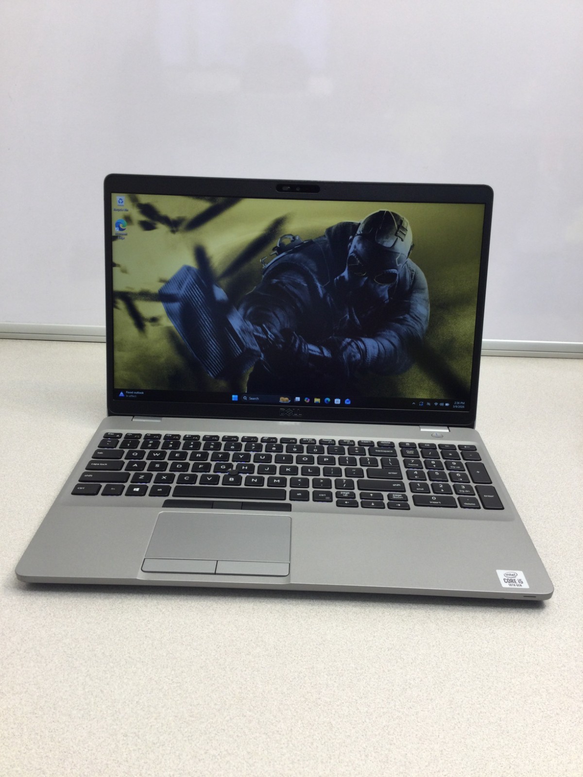 DELL latitude 5510 core i5 10th gen 1.60ghz 1`5.6” 8GB RAM 128GB SSD WIN 11 PRO