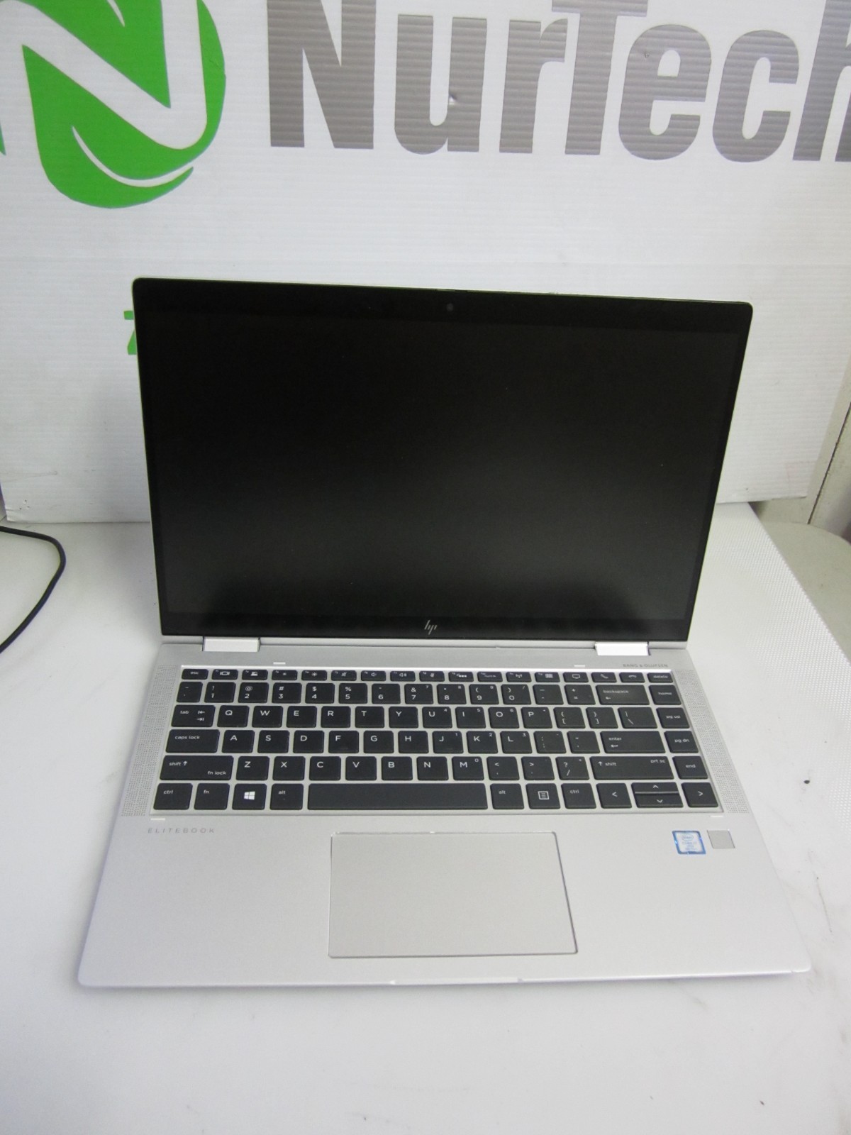 HP EliteBook X360 1040 G6 i78665U 1.90GHZ 16GB 256GBM2SSD Laptop UBUNTU +AC READ