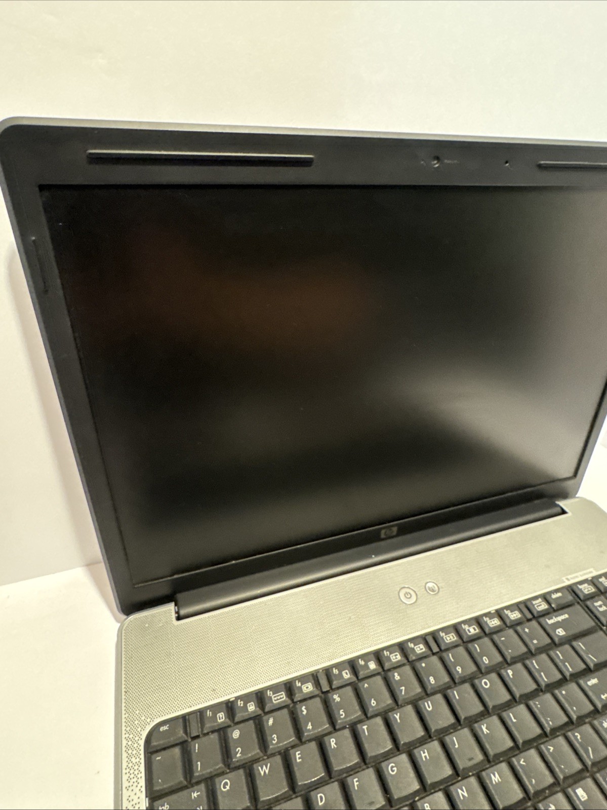 HP G70-467CL Intel Pentium Dual-Core T4300 2.1GHz 4 GB PARTS