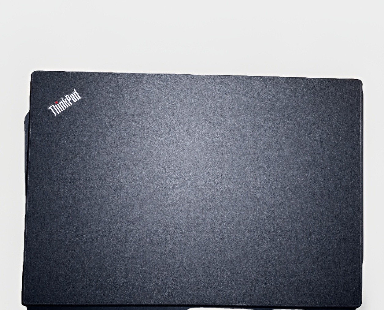 Lenovo ThinkPad T460s – 14″ , 2.4GHz i5, 12GB RAM, 256GB SSD, Windows 10