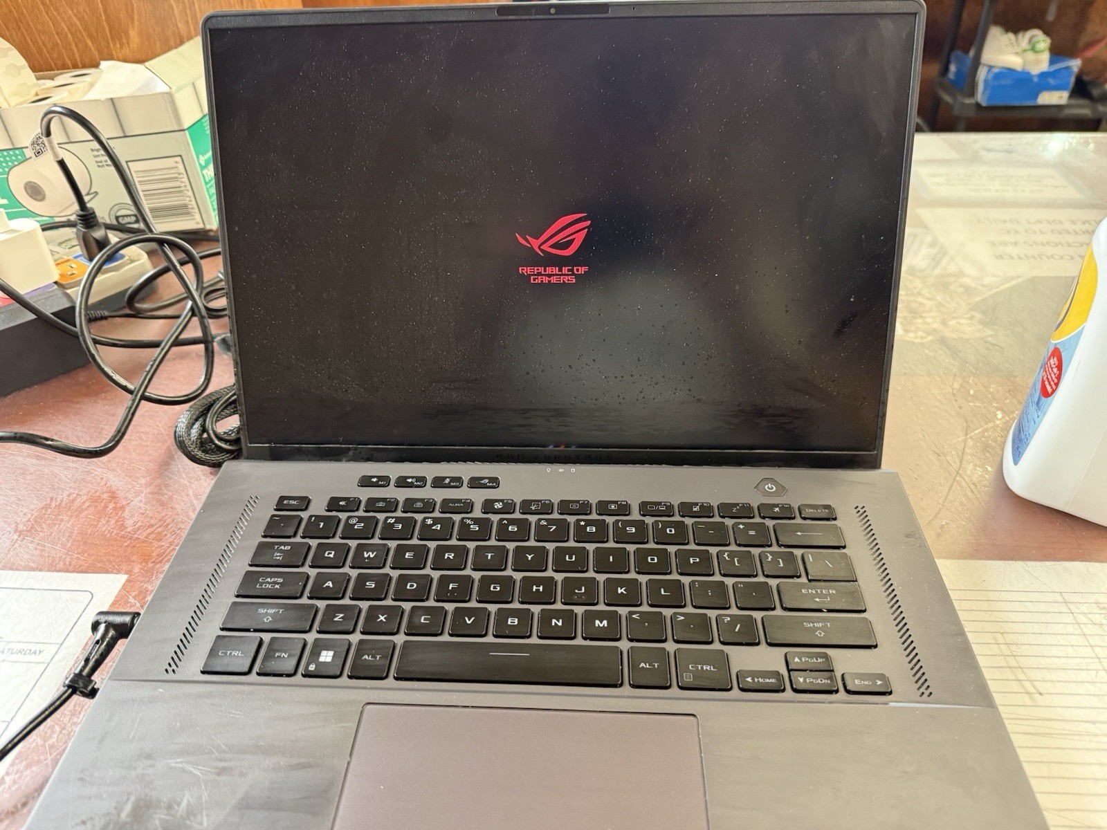 ASUS ROG Zephyrus 16″ (1TB, Intel Core i9 11th Gen., 4.90 GHz, 16GB) Gaming…