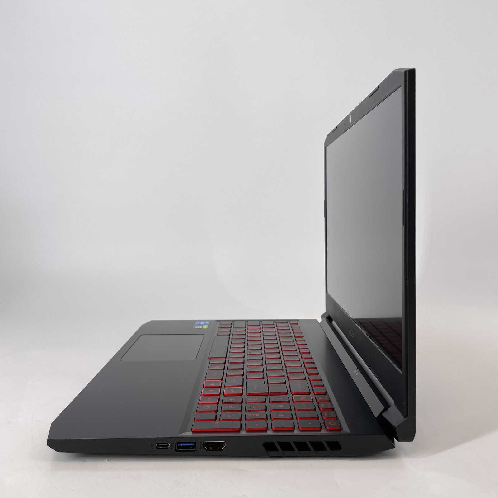 Acer Nitro 5 15.6 144Hz FHD i5-11400H 2.70GHz 16GB 512GB RTX 3050 Ti WHITE SPOTS