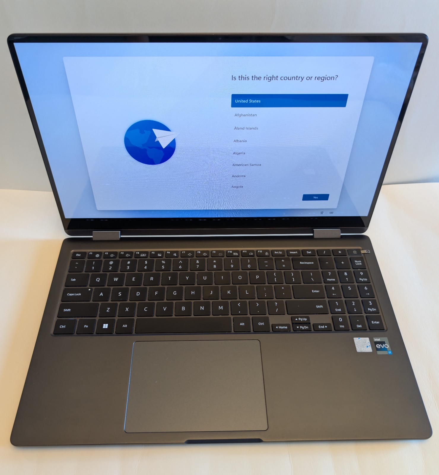 Samsung Galaxy Book3 360 i7-1360P 16GB RAM 512 GB SSD 15.6″ FHD Laptop. ~63F~