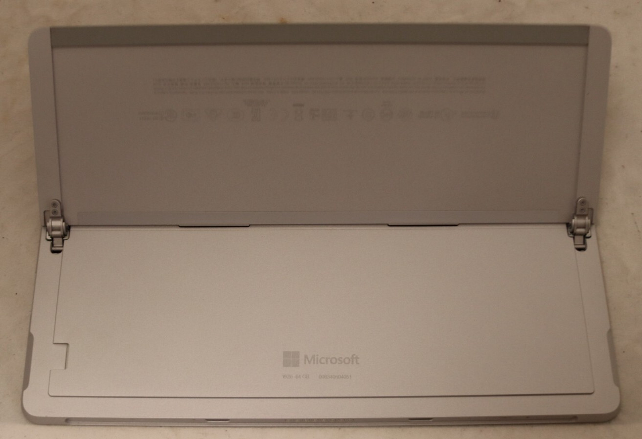 (1926) Microsoft Surface Go 2, 10.5″, Intel Core m3, 4GB, 64GB