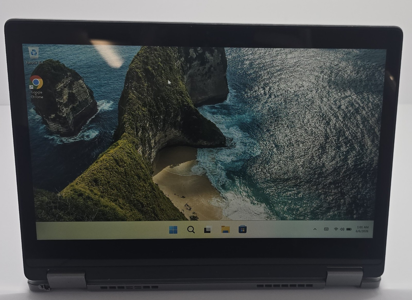 Dell Latitude 3310 2-in-1 Touch Intel i5-8265U 4GB RAM 240GB NVMe SSD Win 11 Pro