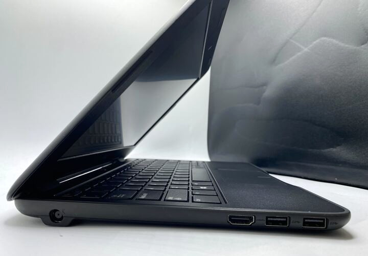 Dell Latitude 3190 11.6 Intel Celeron N4100 @2.4GHz 4GB RAM 64GB eMMC
