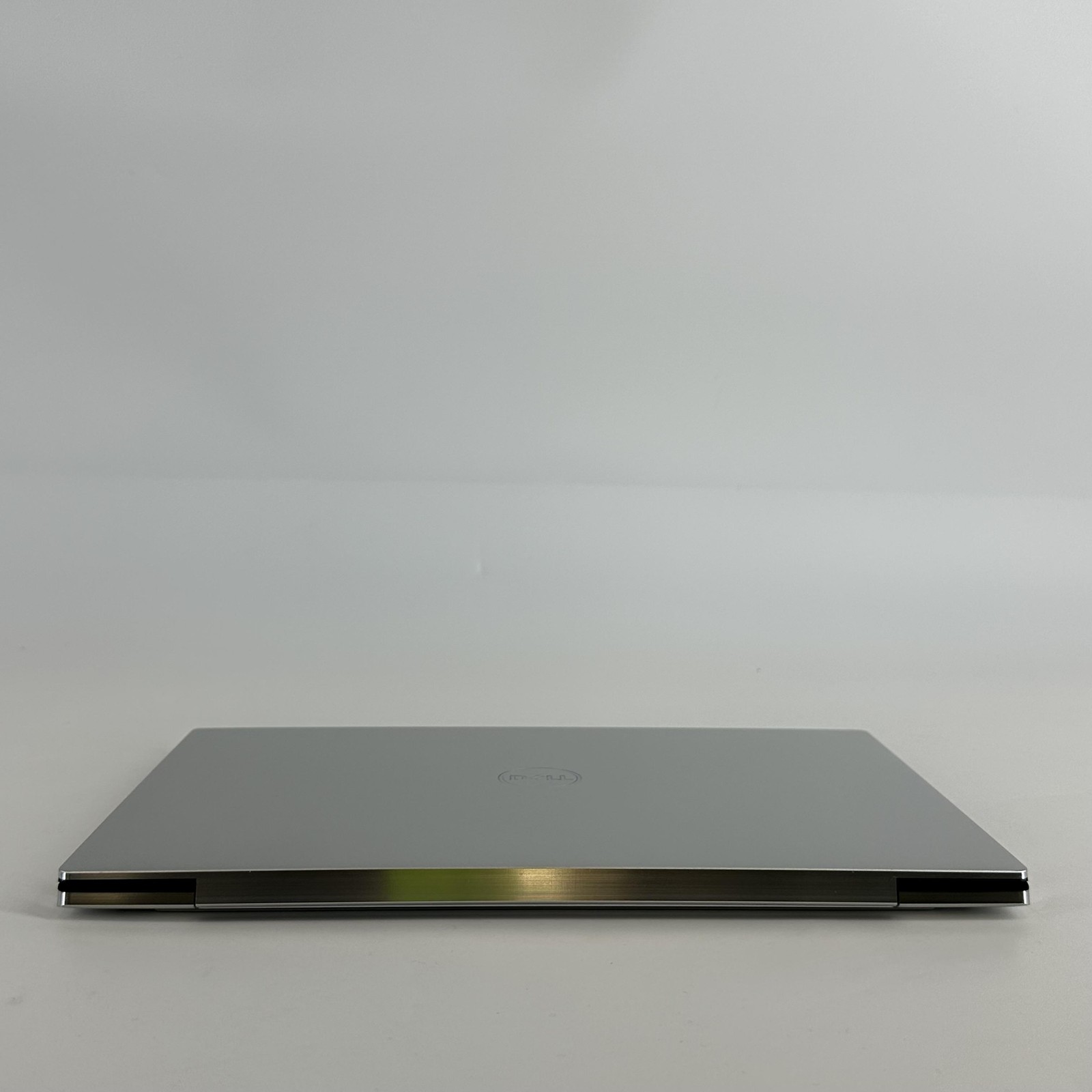 Dell XPS 13 9310 FHD+ TOUCH i7-1165G7 2.80GHz 16GB 512GB WATER DAMAGED SCREEN