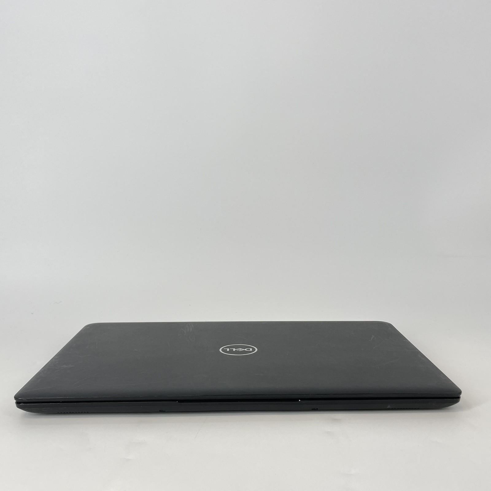 Dell Latitude 3500 15.6 FHD i7-8565U 1.80GHz 16GB 256GB SSD NVIDIA MX130 Good