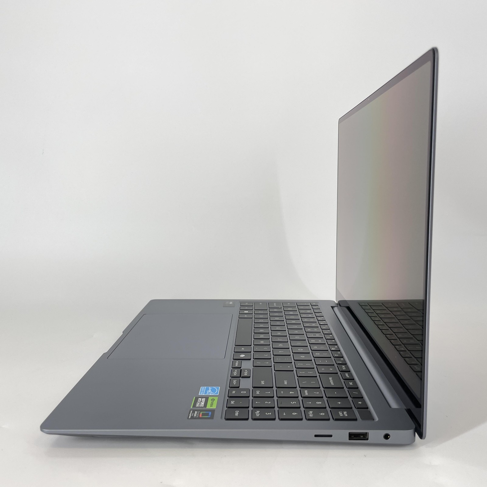 Samsung Galaxy Book4 Ultra 16 QHD+ TOUCH 2.5 GHz Ultra 9 185H 32GB 1TB RTX 4070