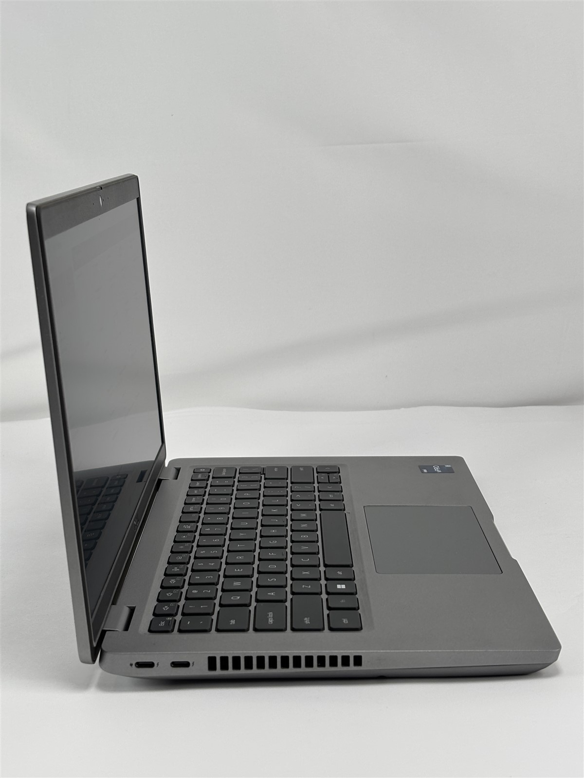 Dell Latitude 5431 14” i7-1270P 16GB 256GB SSD Backlit KB