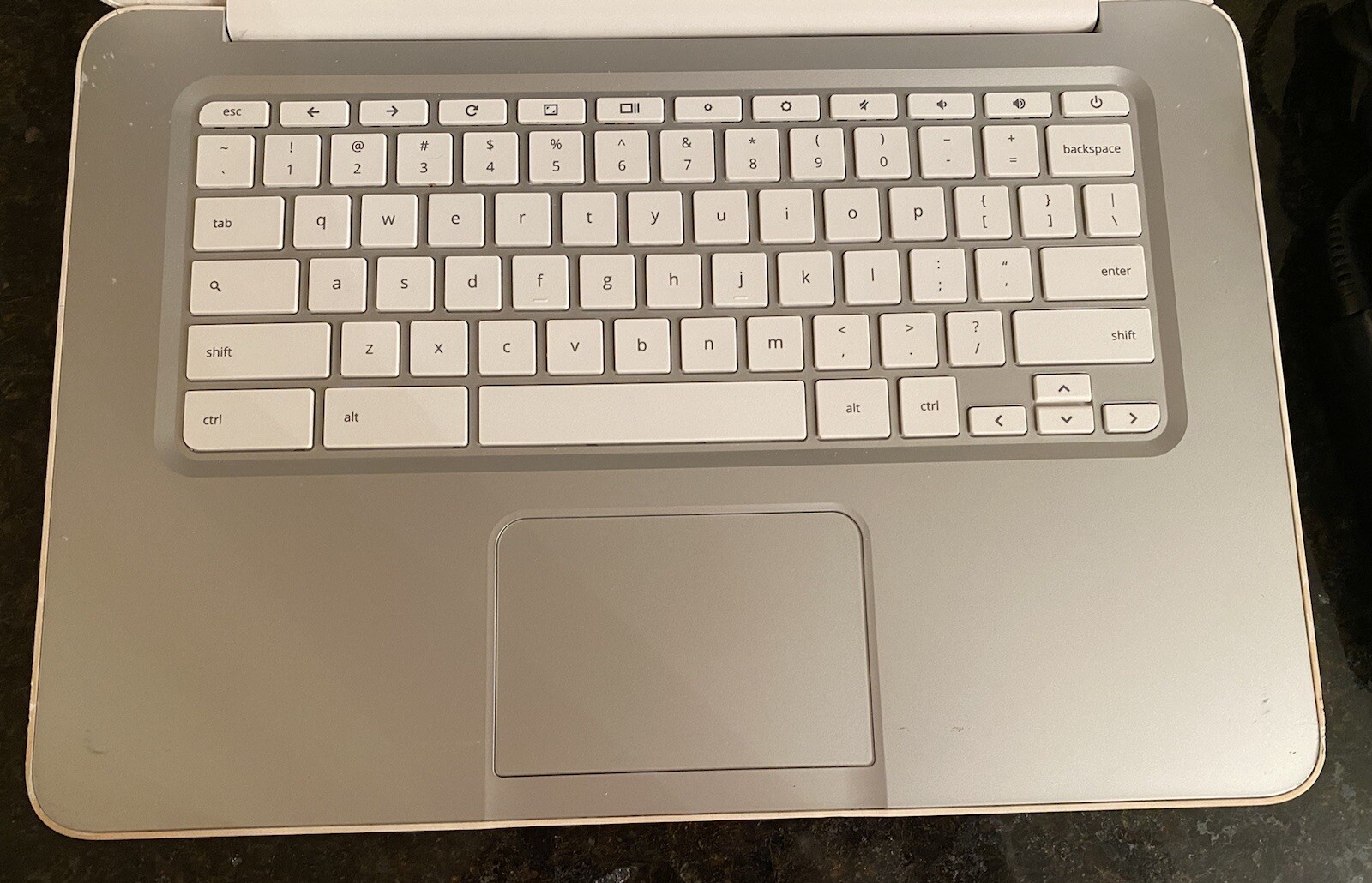 hp chromebook 14” ARM Cortex A15, 2GB RAM, 16GB SSD, Chrome OS White