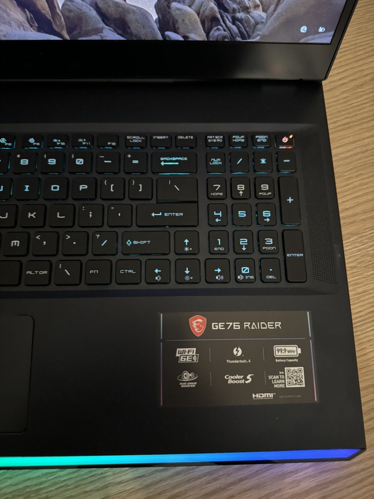 MSI GE76 Raider 17.3″ 360Hz FHD Display, Intel Core i9-11980HK