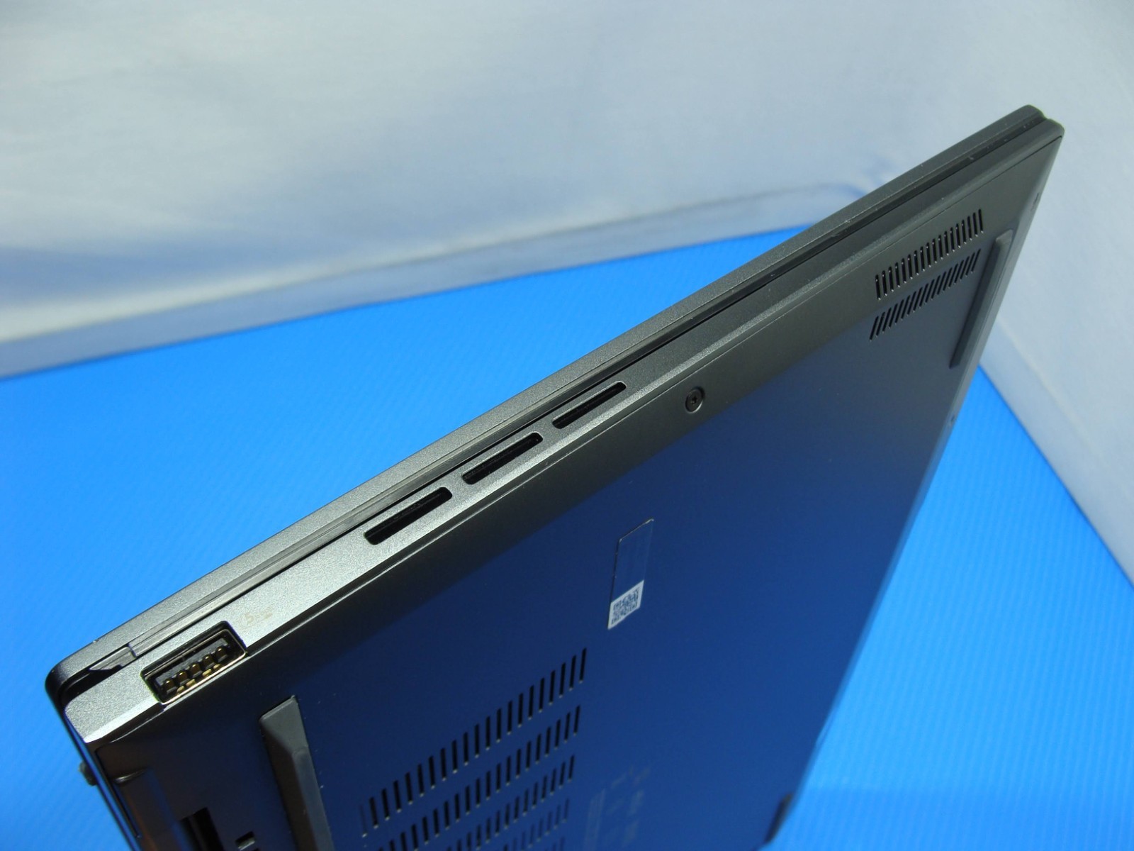 Asus ZenBook Q415MA 14″FHD+ TOUCH ultra 5 125H 3.6GHz 8GB 512GB SSD Win 11H +PA