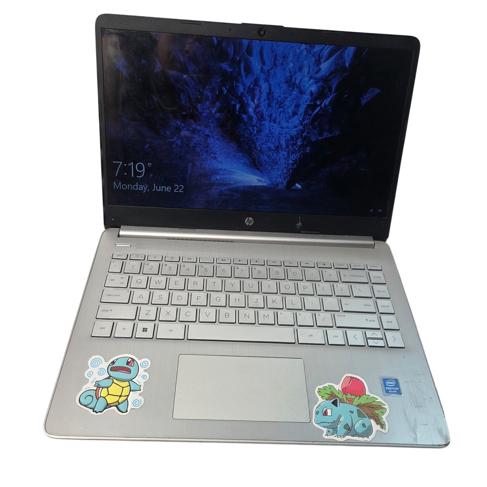 HP 14″ Laptop 14-dq0053nr Intel Pentium N5030 4GB RAM 128GB SSD Silver