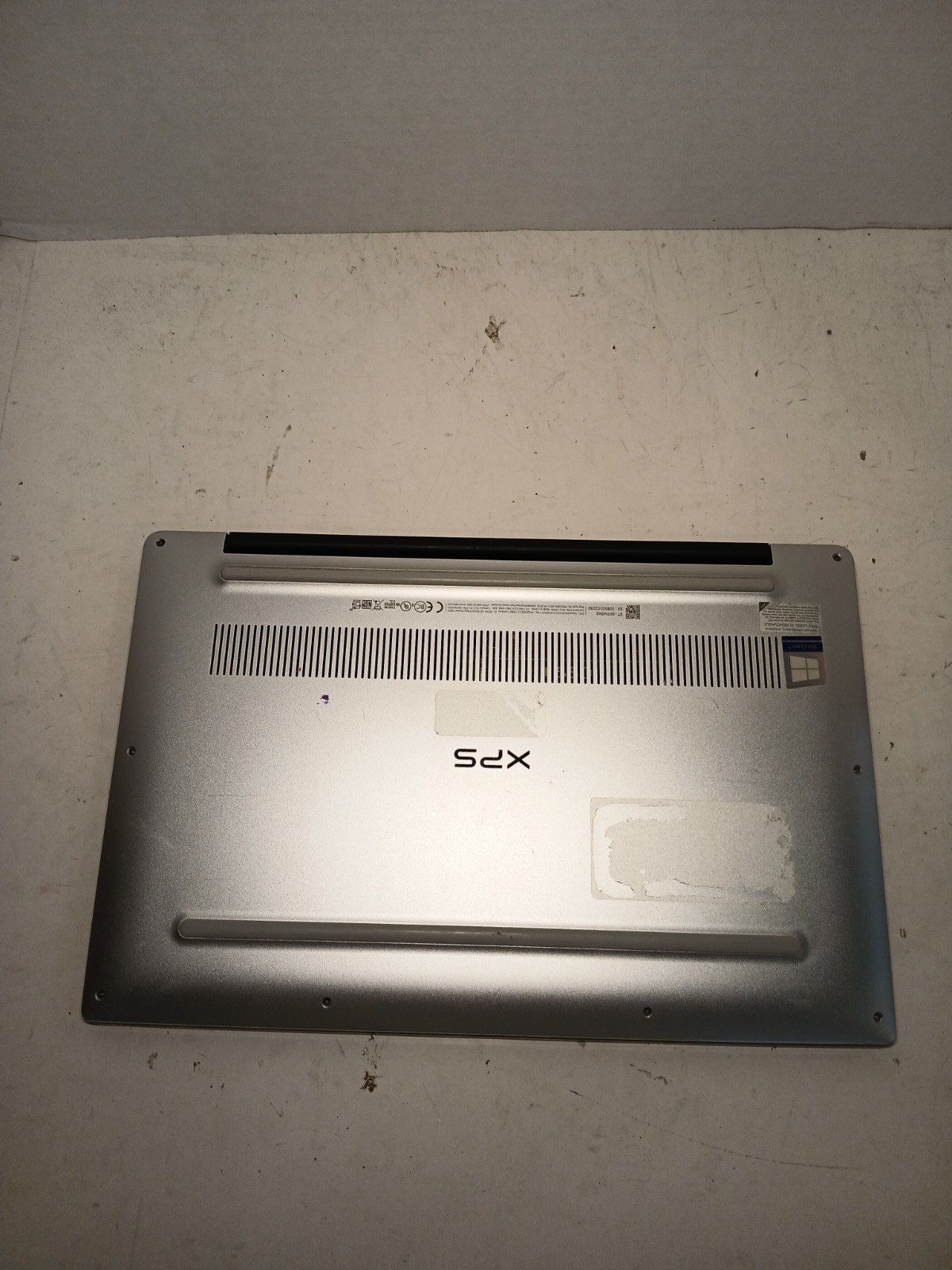 Dell XPS 13 9380 Laptop Core i5-8265U 1.60GHz 8GB RAM No SSD/OS! #97
