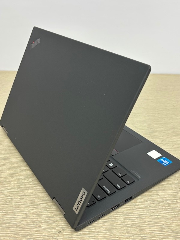 Lenovo ThinkPad X13 Yoga Gen2 Touch i5-1145G7 16GB 256GB SSD W11P ~screen issue